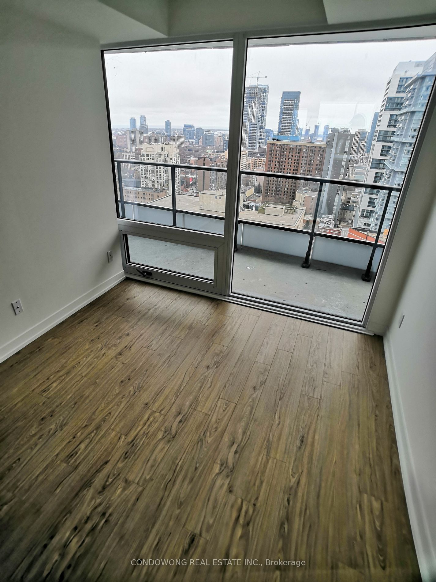 85 Wood St, unit 2716 for rent - image #6