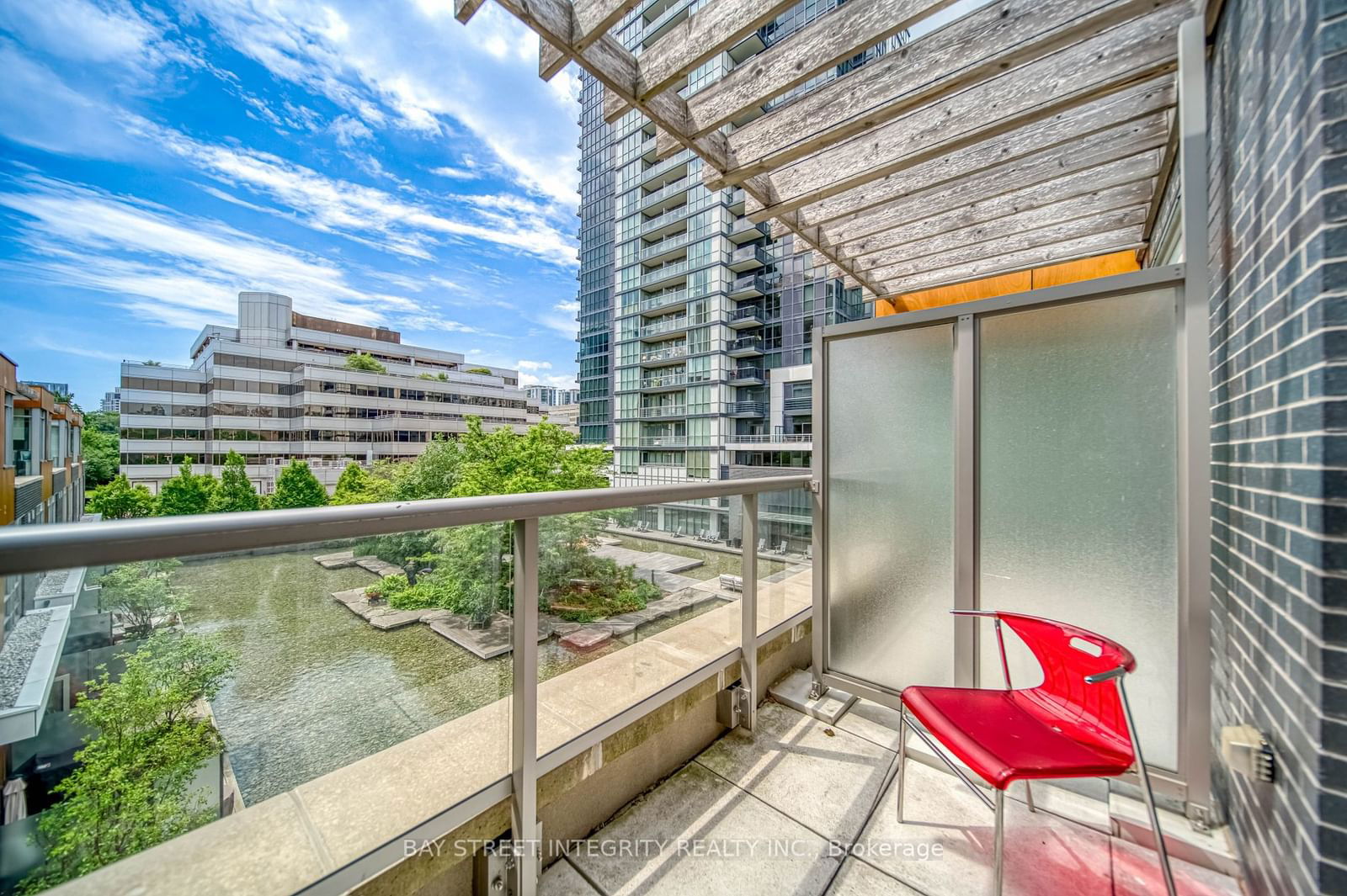 88 Sheppard Ave E, unit TH 5 for sale - image #21