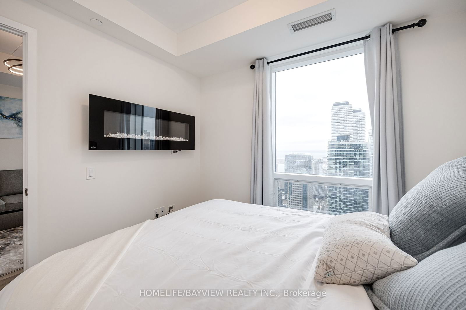 28 Freeland St, unit 4703 for rent - image #10