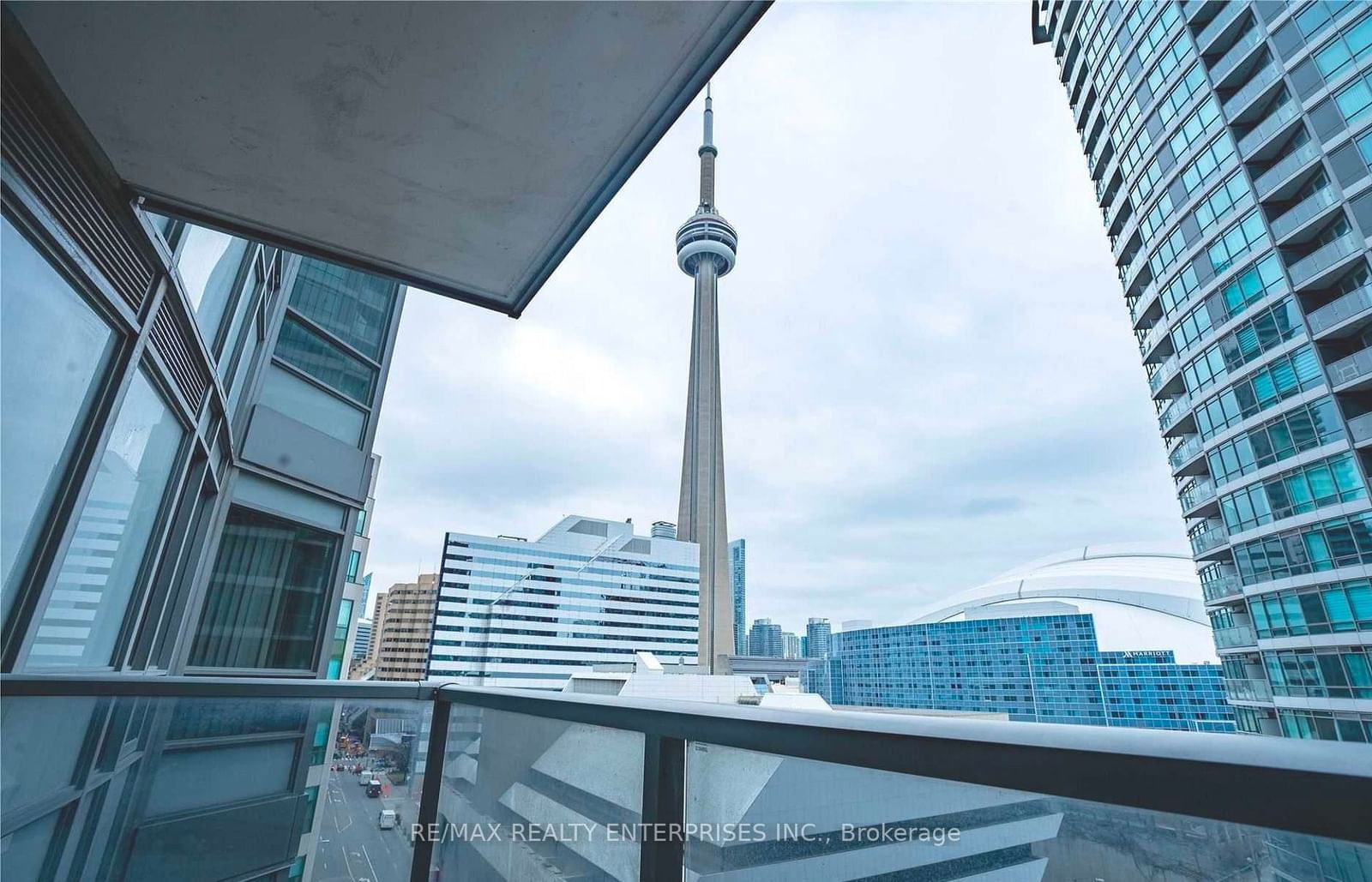 20 Blue Jays Way, unit 1017 for rent