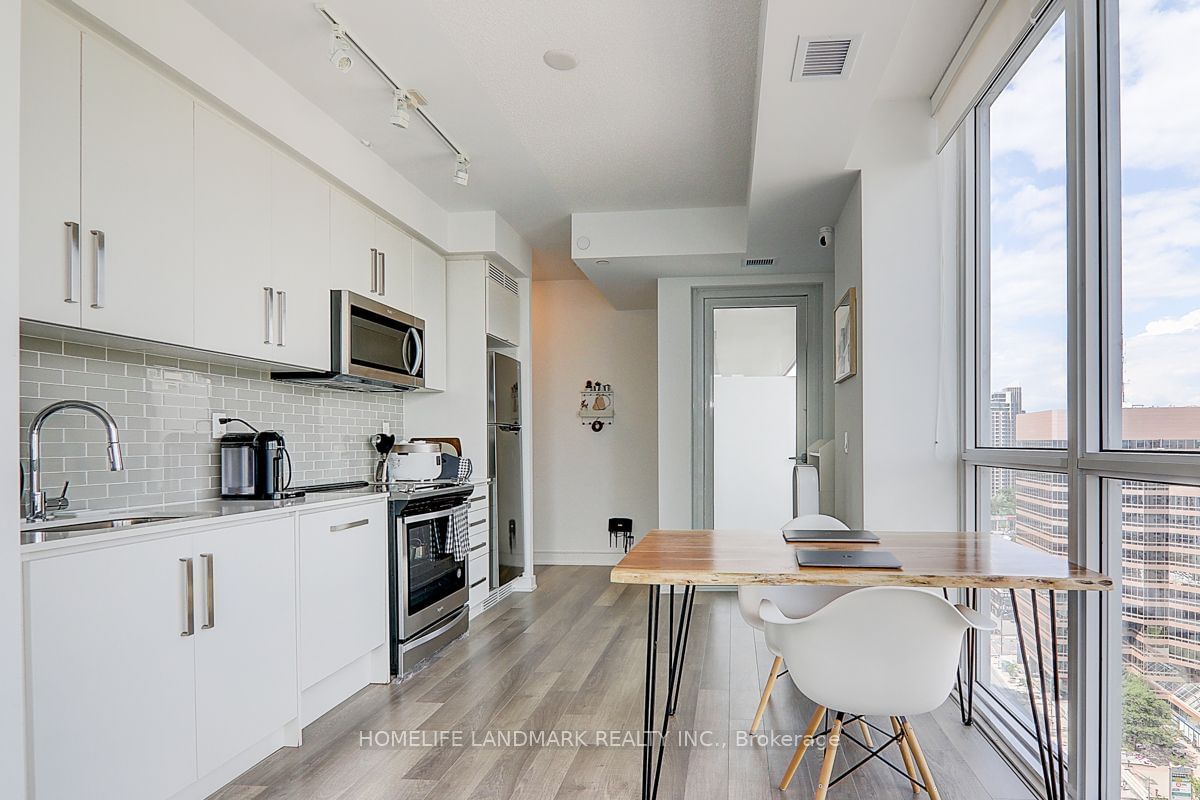 5180 Yonge St, unit 1607 for sale - image #4