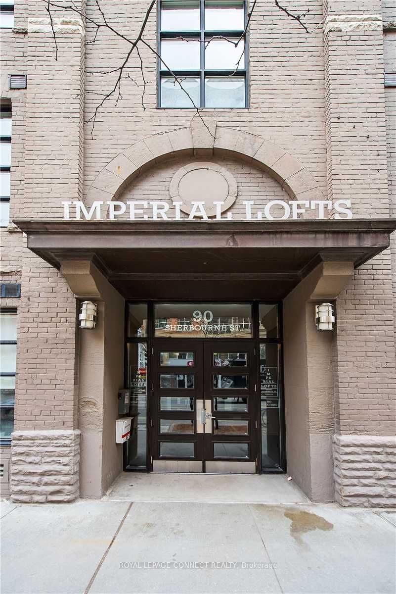 90 Sherbourne St, unit 305 for rent - image #17