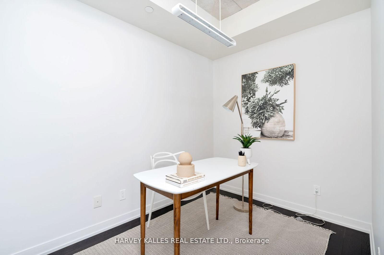 461 Adelaide St W, unit 827 for sale - image #8