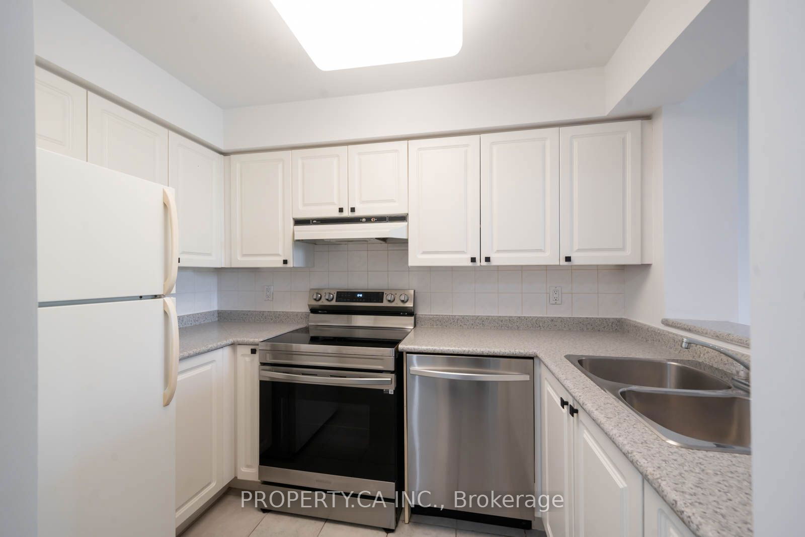 398 Eglinton Ave E, unit 603 for sale - image #9