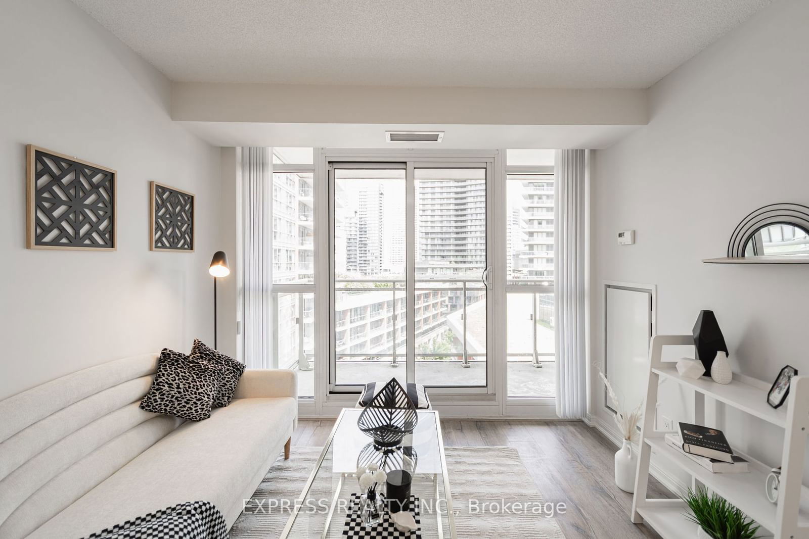 38 Grand Magazine St, unit 1229 for sale - image #17