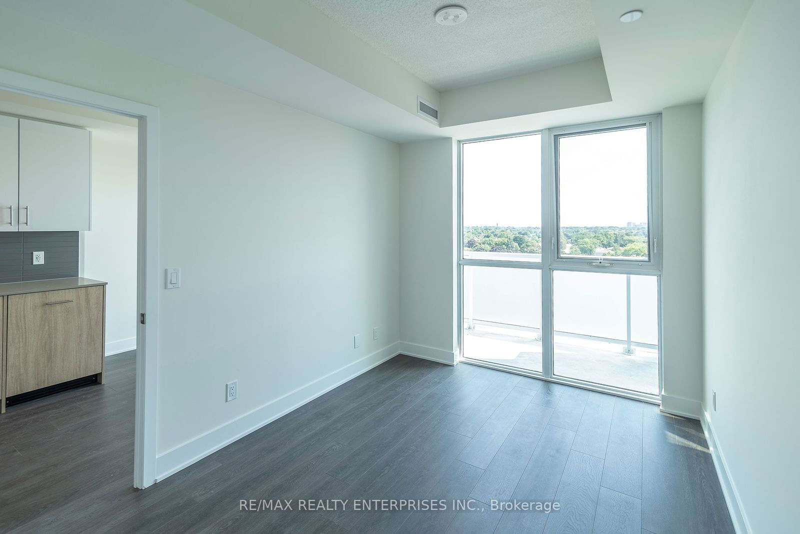 188 Fairview Mall Dr, unit 908 for rent - image #24