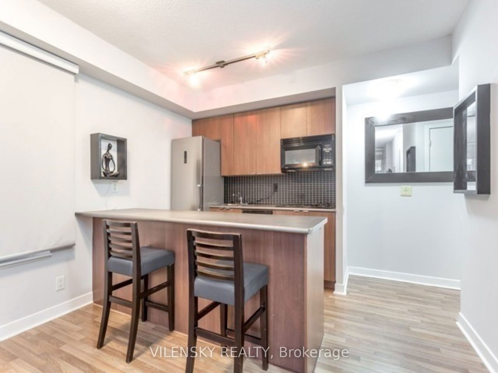 8 Colborne St, unit 1704 for rent - image #6