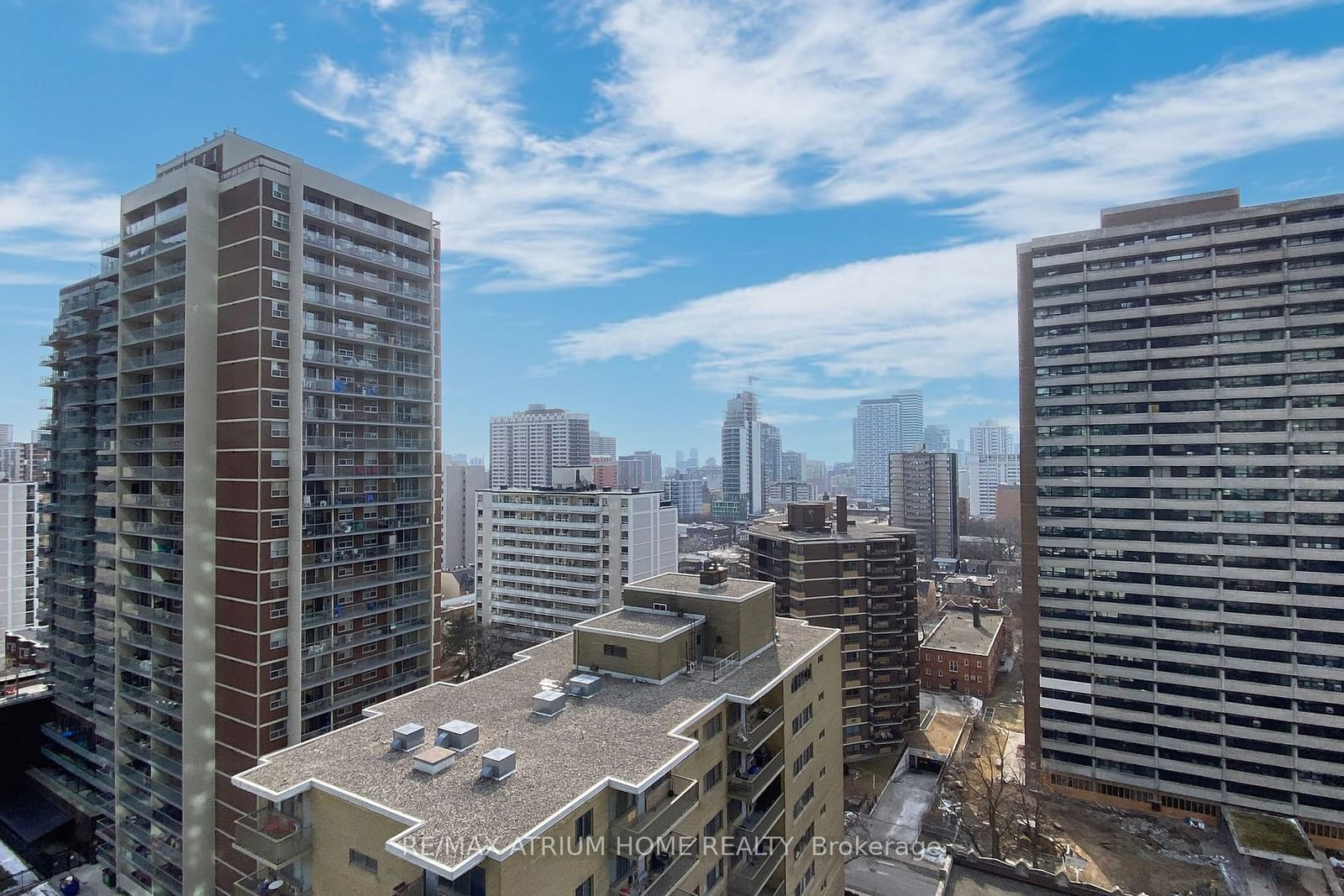 45 Charles St E, unit 1701 for sale