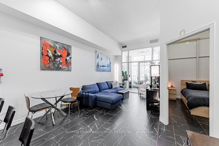 628 Fleet St, unit 110 for sale - image #13