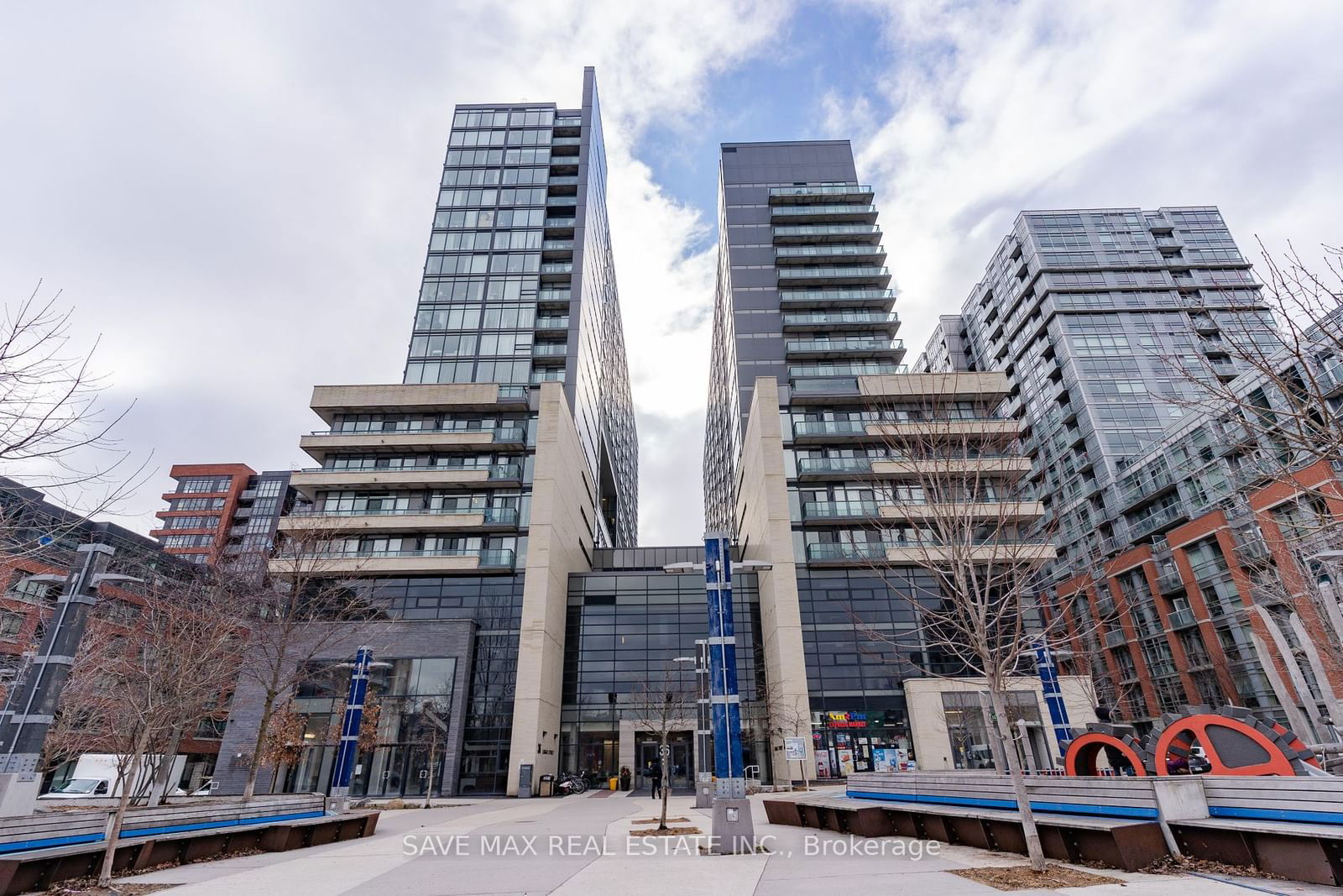 36 Lisgar St, unit 508E for sale - image #3