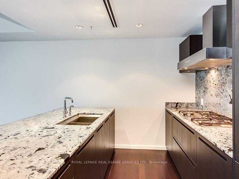 180 University Ave, unit 3007 for sale - image #5