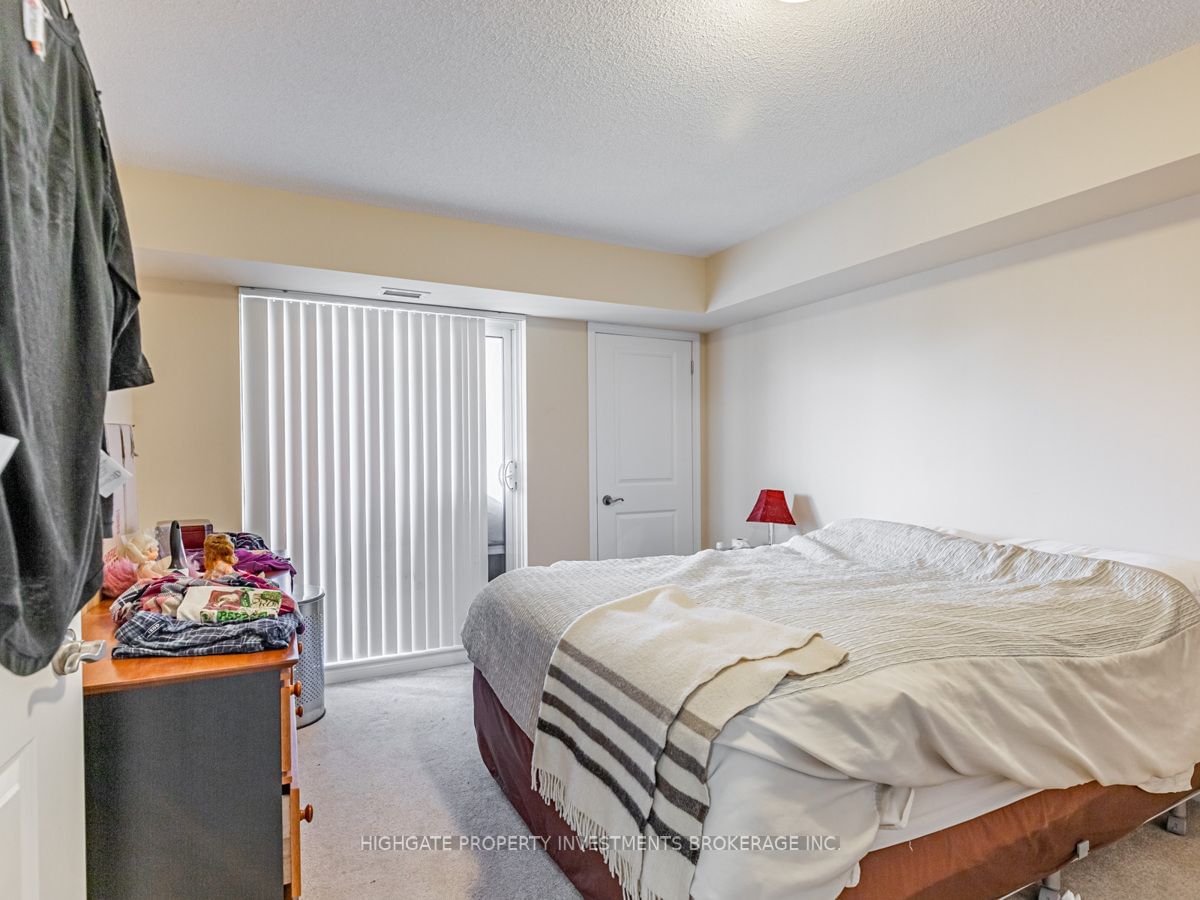 872 Sheppard Ave W, unit 312 for rent - image #14