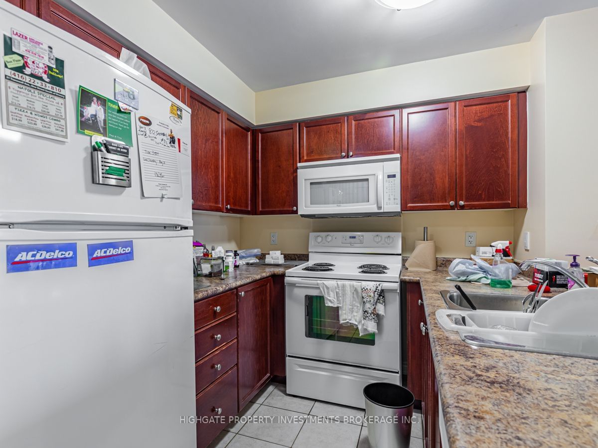 872 Sheppard Ave W, unit 312 for rent - image #6