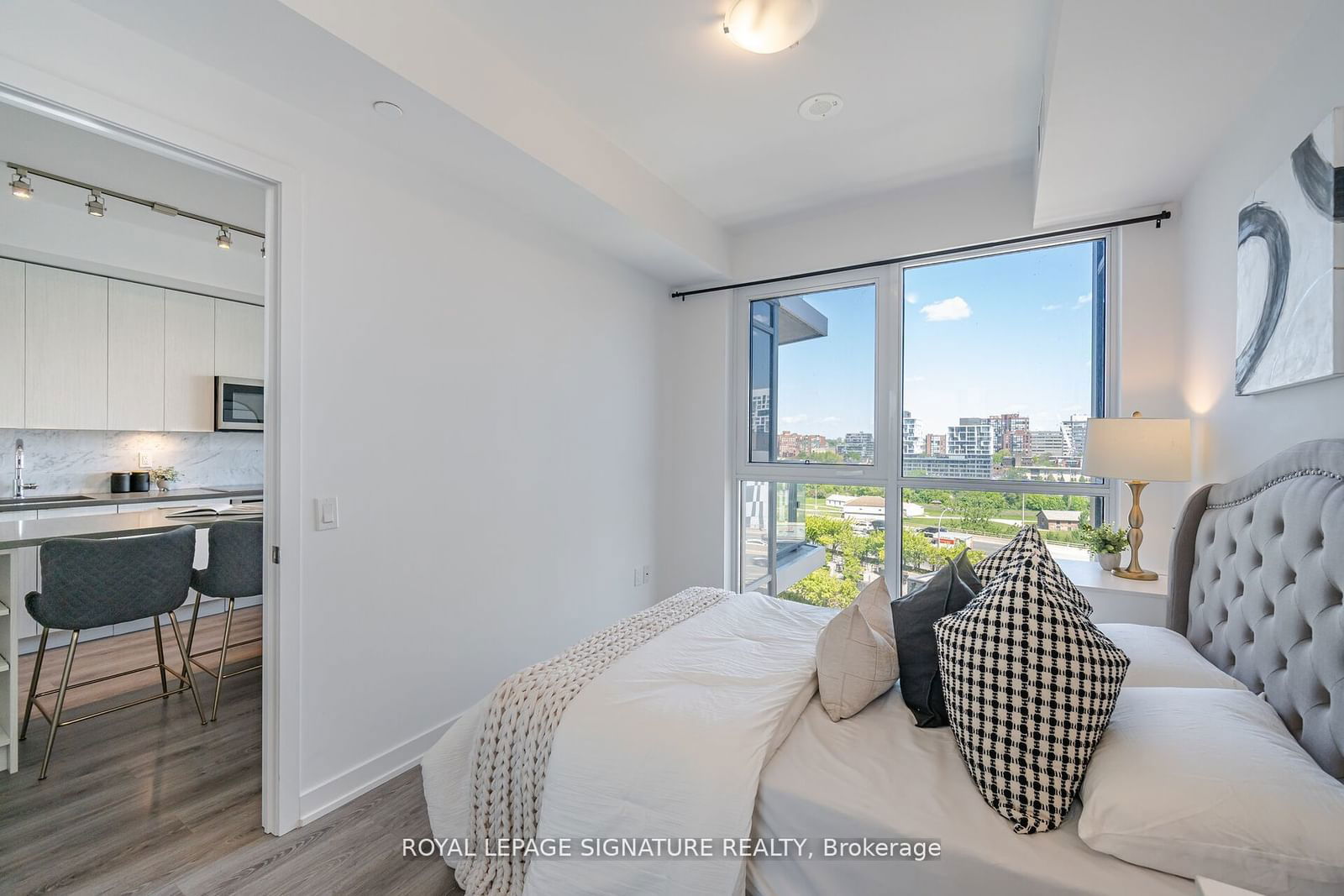 38 Iannuzzi St, unit 1205 for sale - image #14