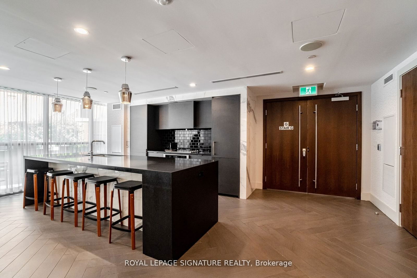 38 Iannuzzi St, unit 1205 for sale - image #33