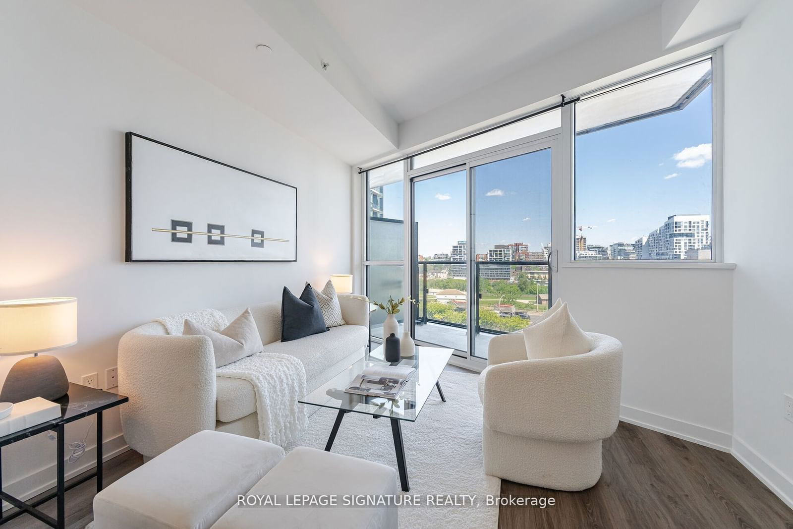 38 Iannuzzi St, unit 1205 for sale - image #9