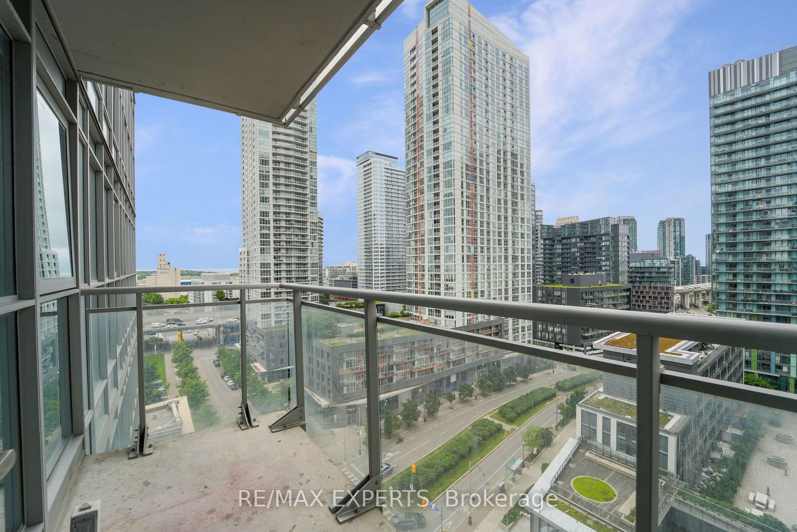 151 Dan Leckie Way, unit 1505 for rent