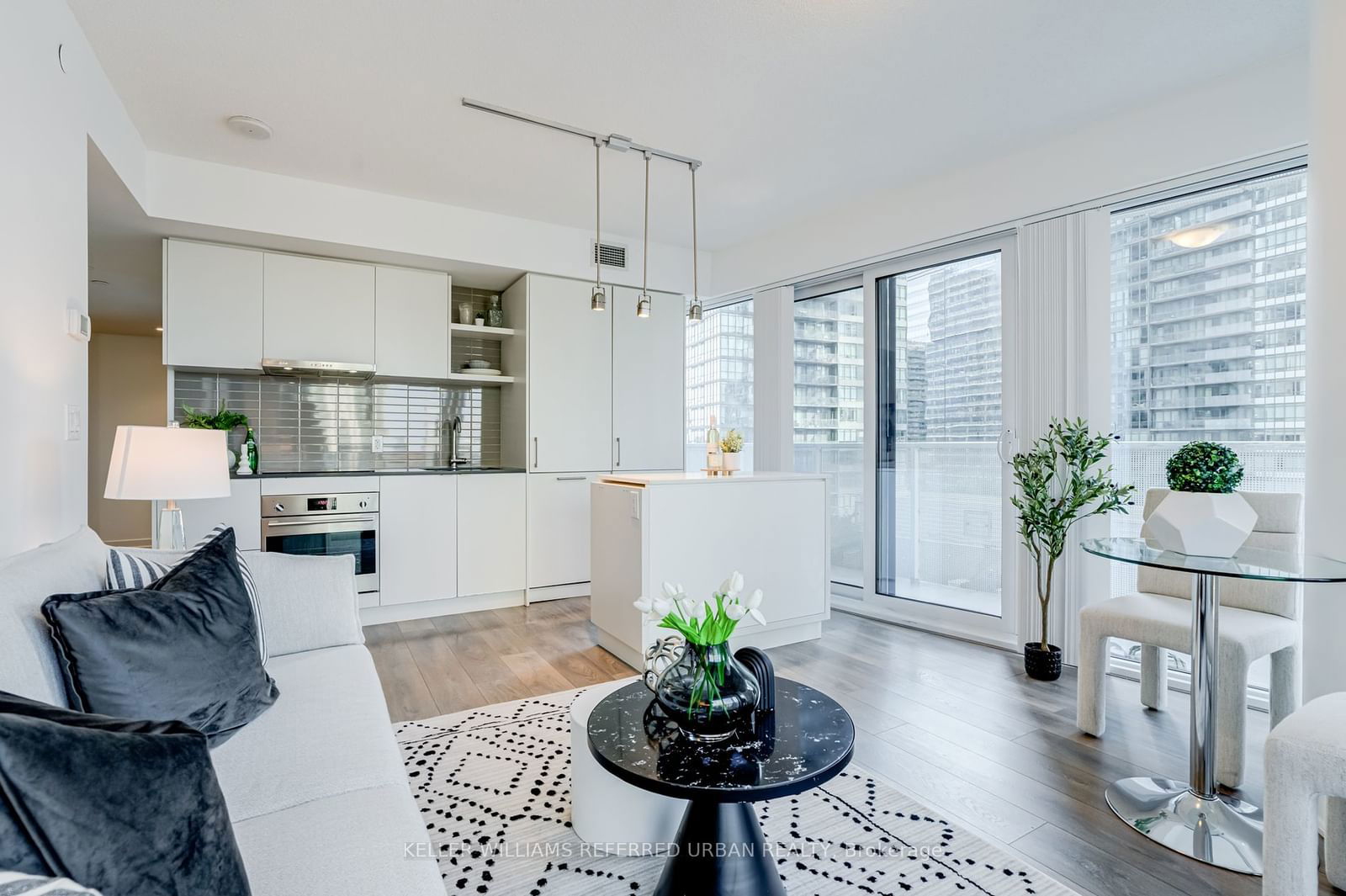 100 Harbour St, unit 1604 for sale - image #5