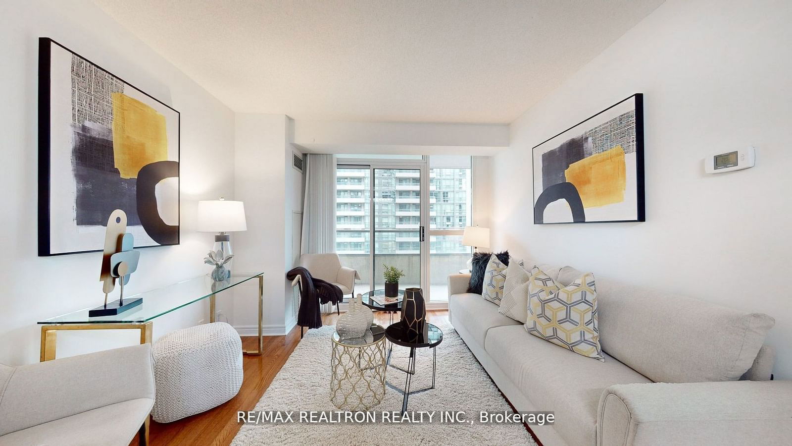 23 Hollywood Ave, unit 1708 for sale - image #8