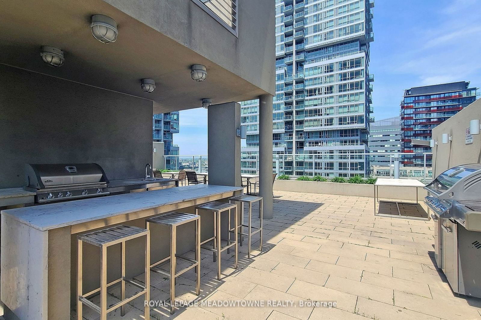 126 Simcoe St, unit 301 for sale - image #38