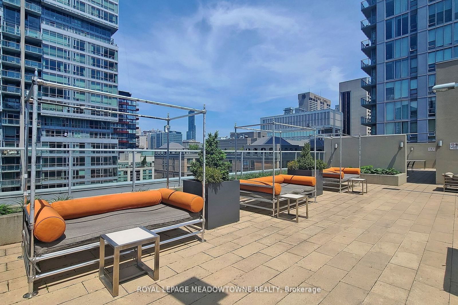 126 Simcoe St, unit 301 for sale - image #39