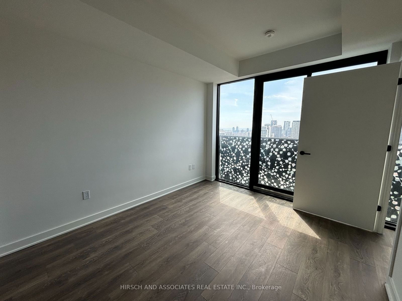 55 Charles St E, unit 2704 for rent - image #19