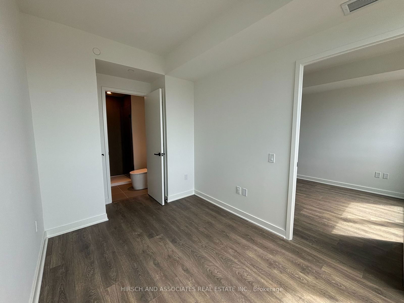 55 Charles St E, unit 2704 for rent - image #23