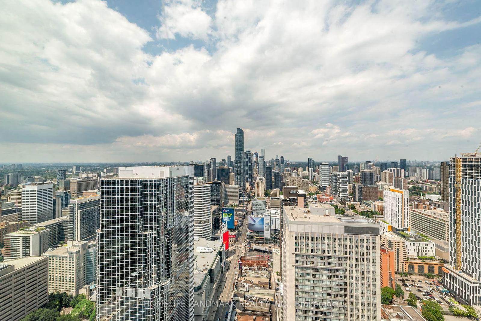 197 Yonge St, unit 4801 for sale