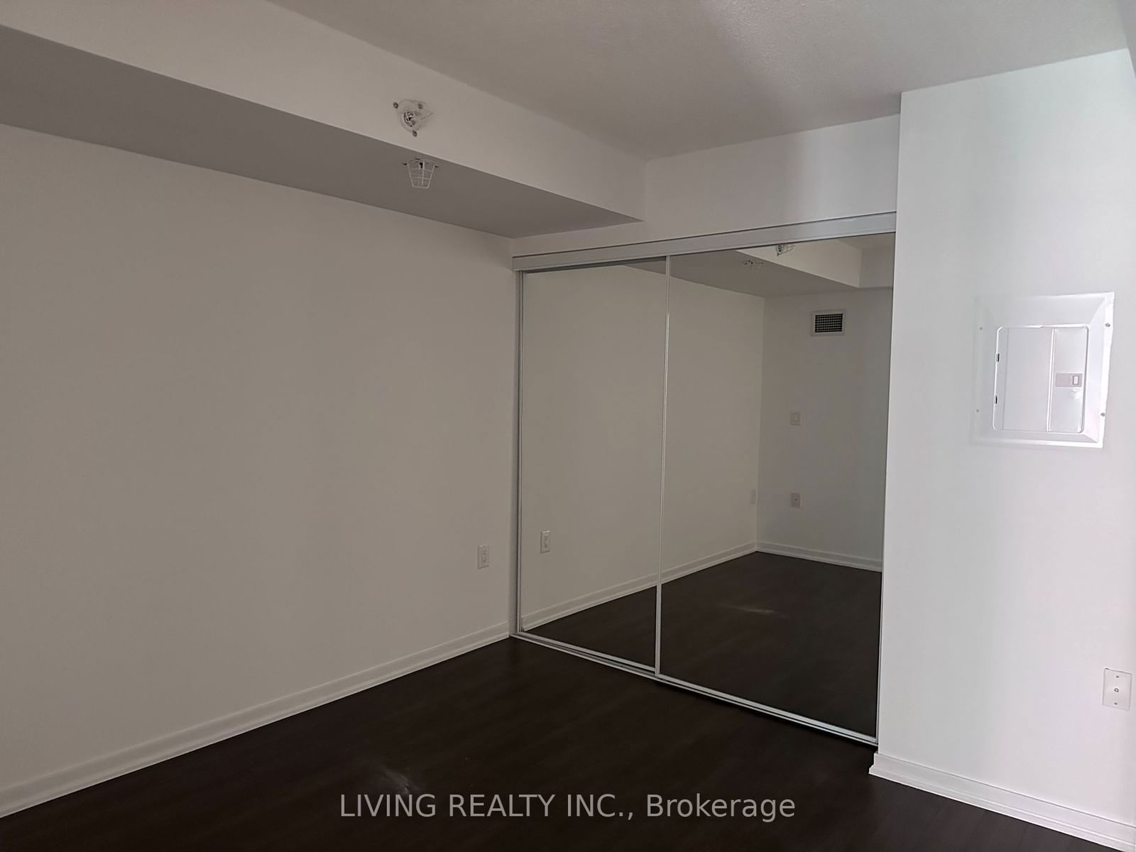 36 Lisgar St, unit 206 for sale - image #5