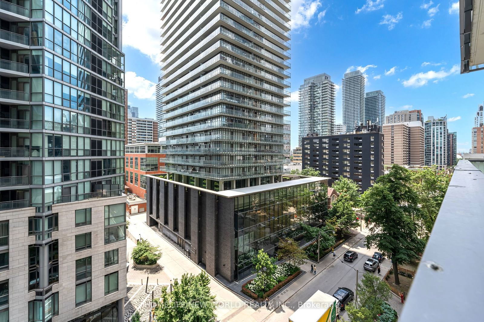 42 Charles St E, unit 703 for sale - image #20