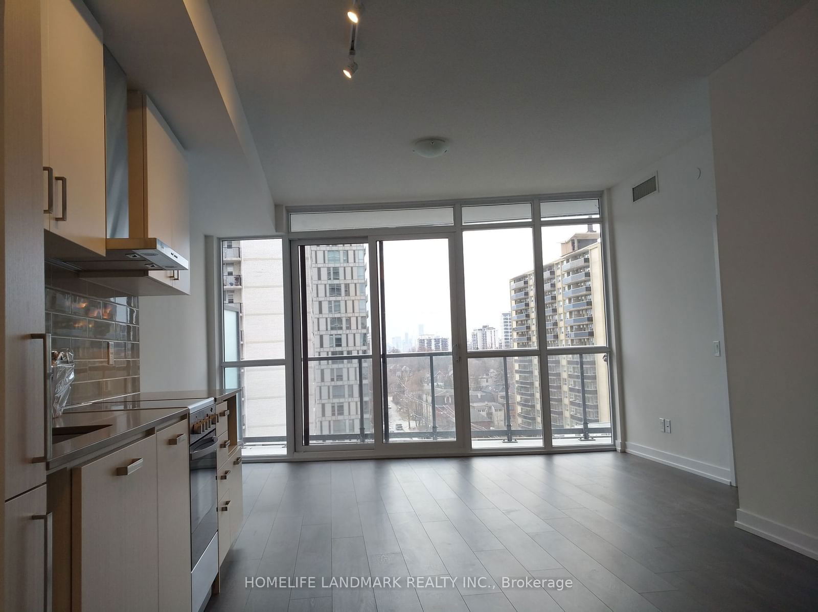 125 Redpath Ave, unit 912 for sale - image #7