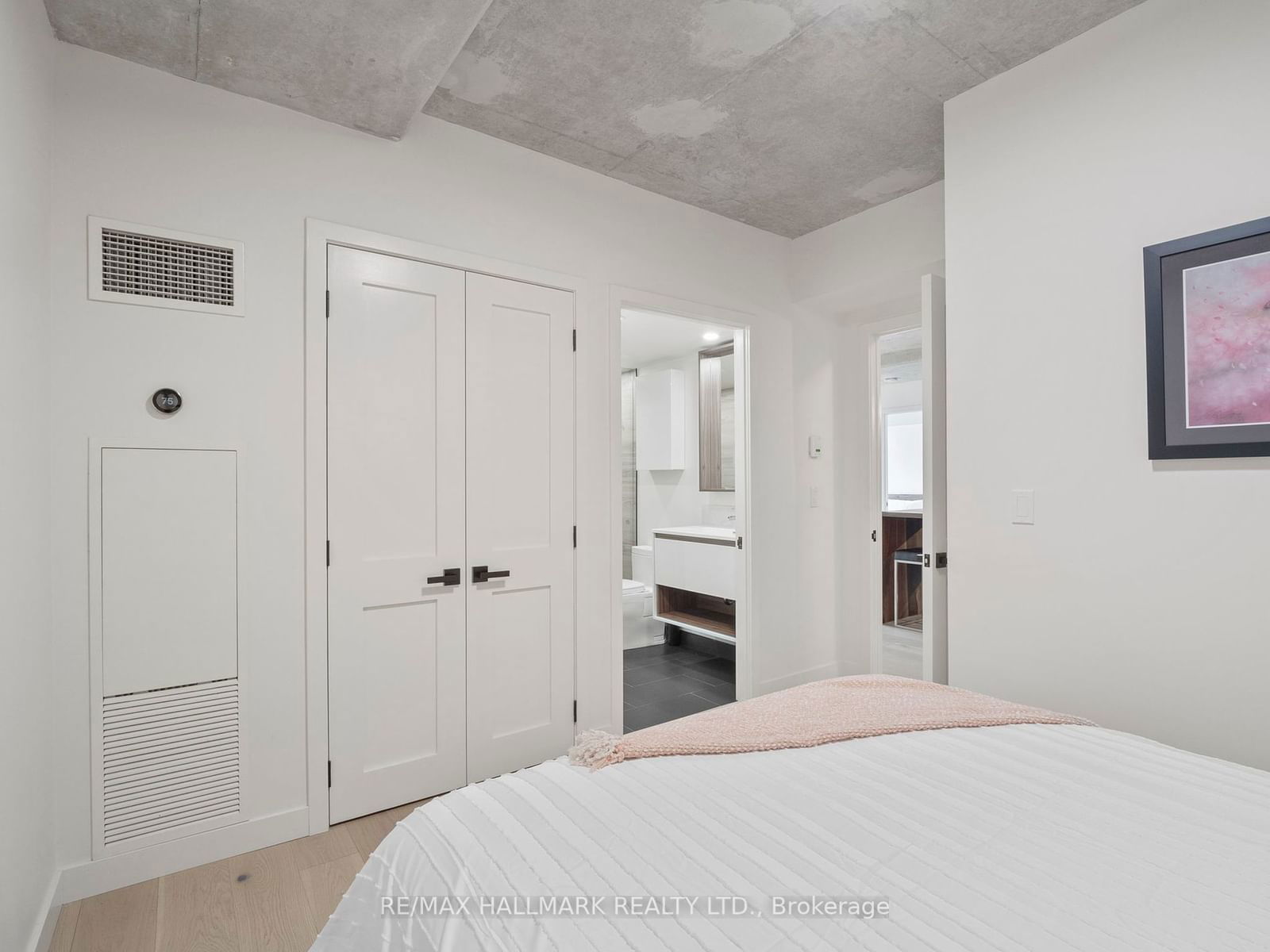 55 Stewart St, unit 727 for sale - image #25