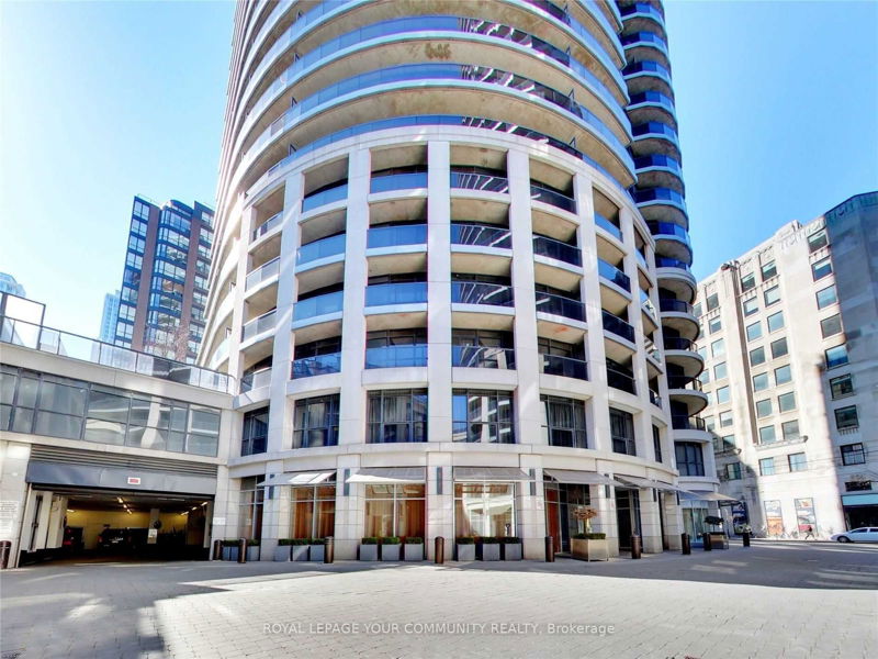 21 Carlton St, unit 2110 for rent - image #1