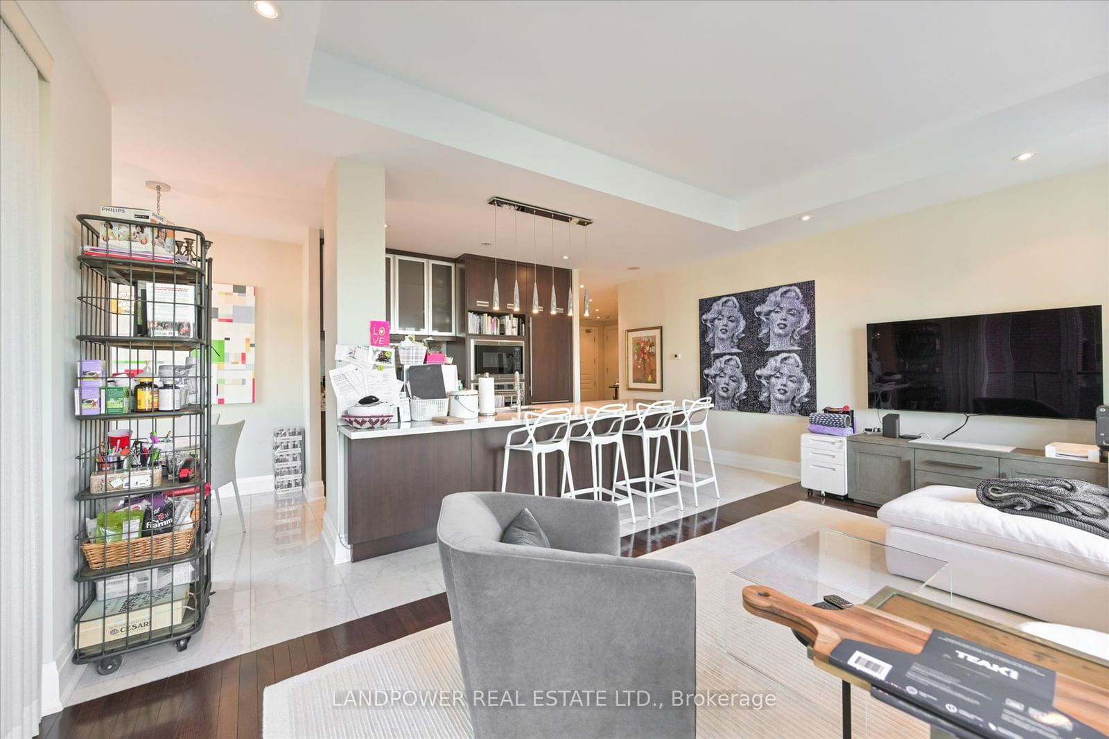 80 Yorkville Ave, unit 503 for rent