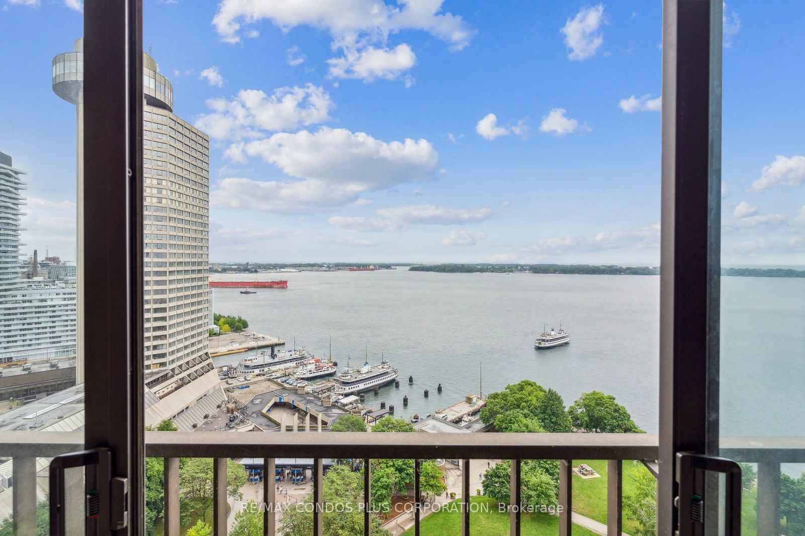 33 HARBOUR Sq, unit 2028 for sale - image #14