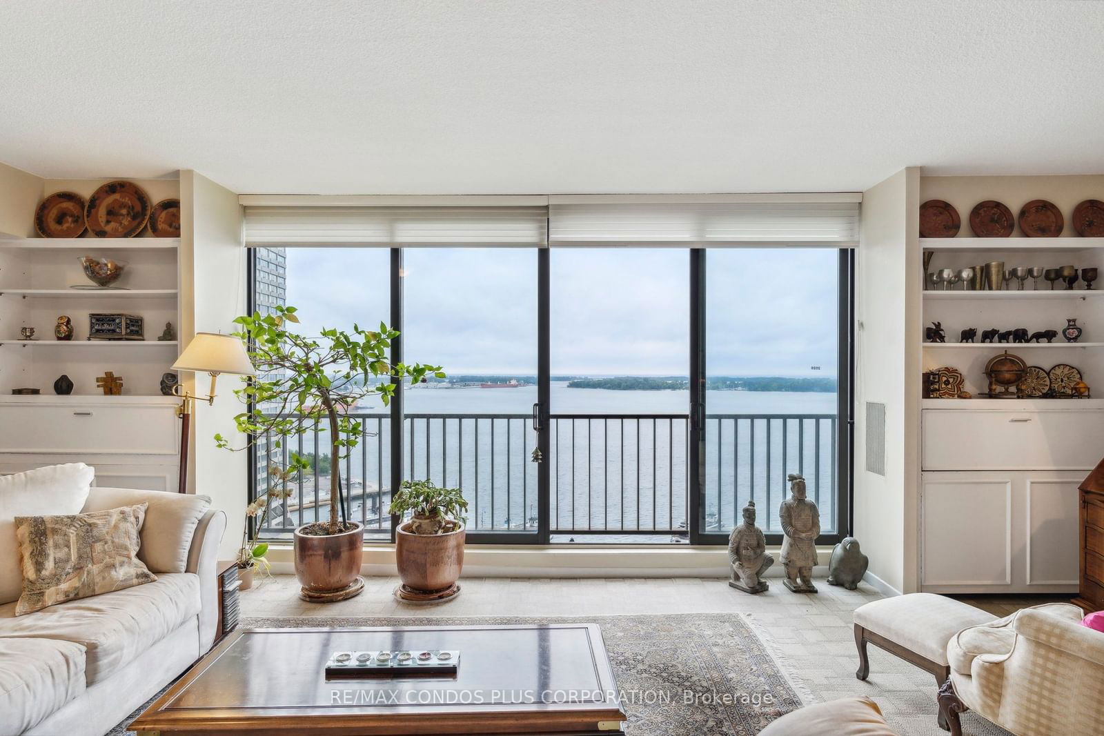 33 HARBOUR Sq, unit 2028 for sale - image #6