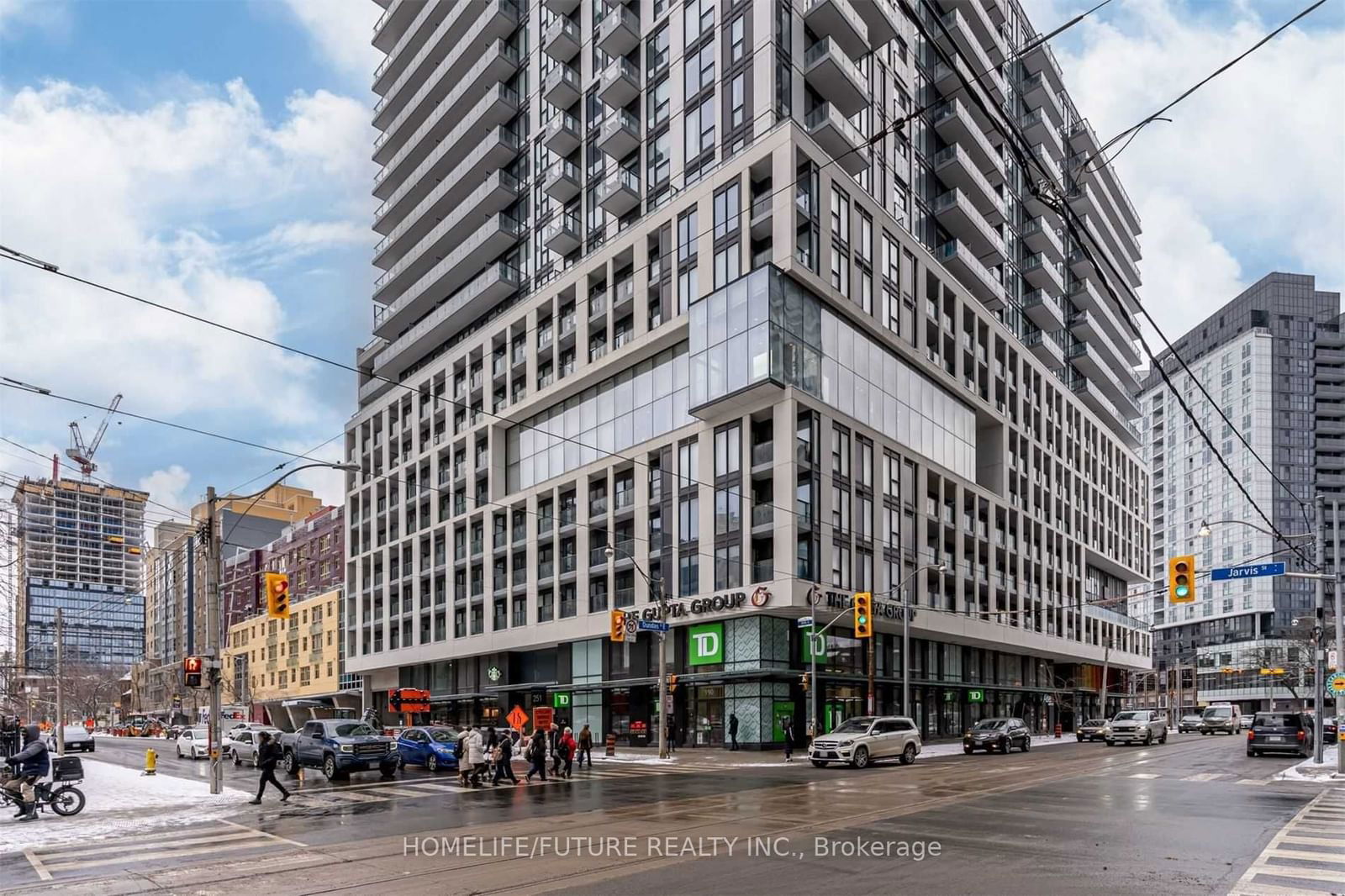 251 JARVIS St, unit 406 for rent - image #1