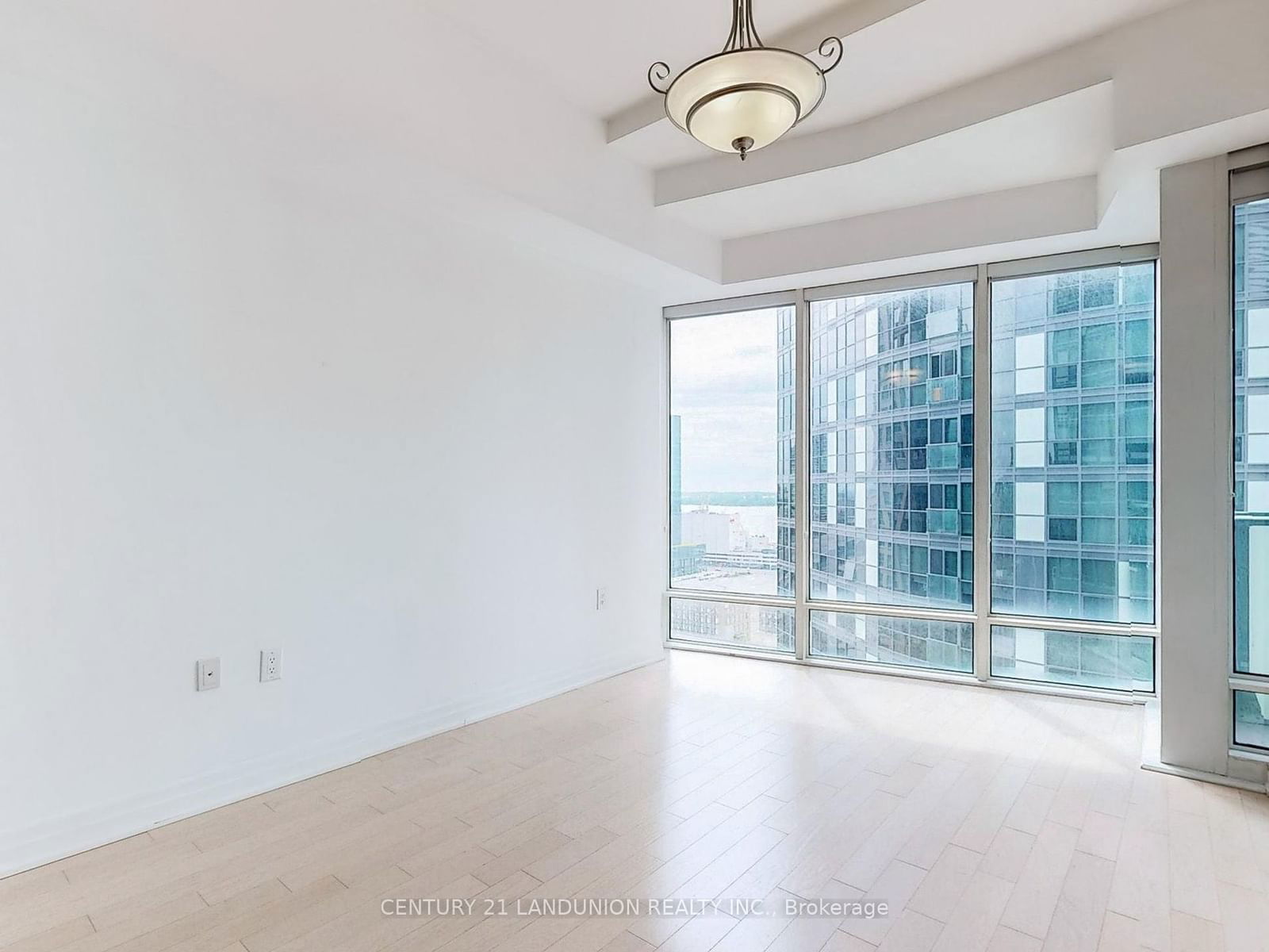 8 The Esplanade, unit 2112 for rent - image #11