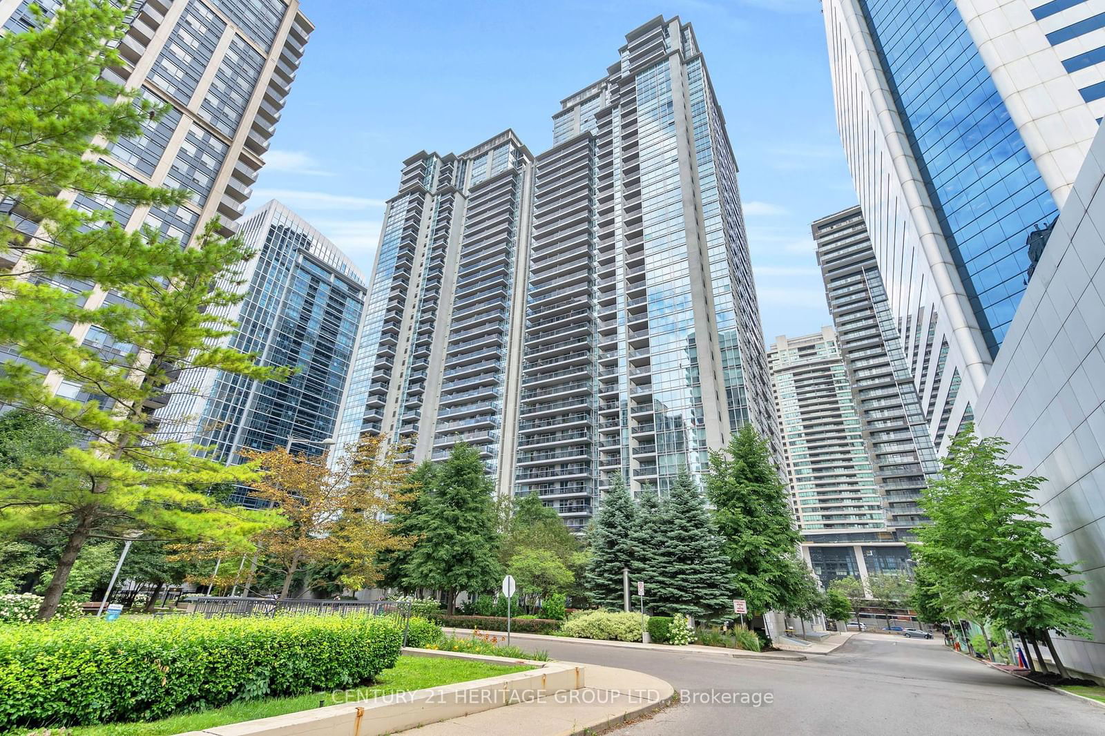 4978 Yonge St, unit 3006 for sale - image #1