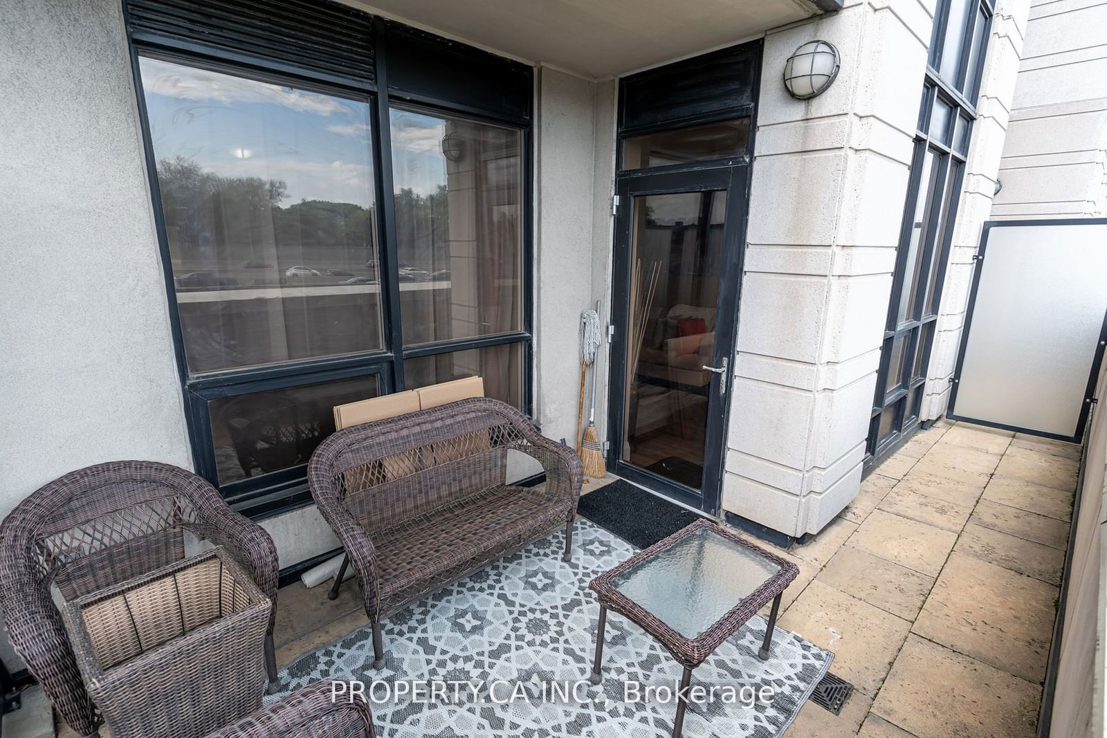 100 Harrison Gdns, unit 205 for sale - image #32