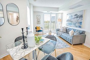 28 Harrison Garden Blvd, unit 603 for sale - image #8