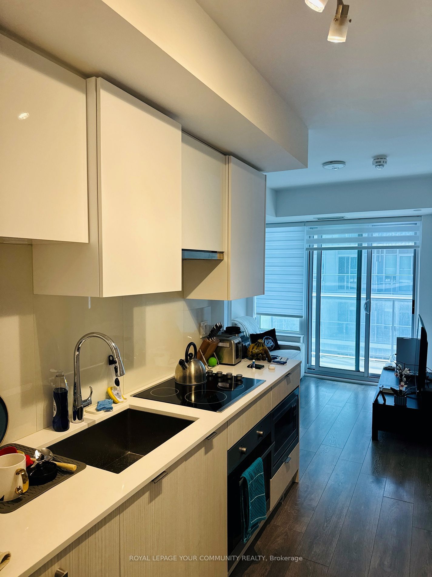 99 Broadway Ave S, unit 3408 for rent