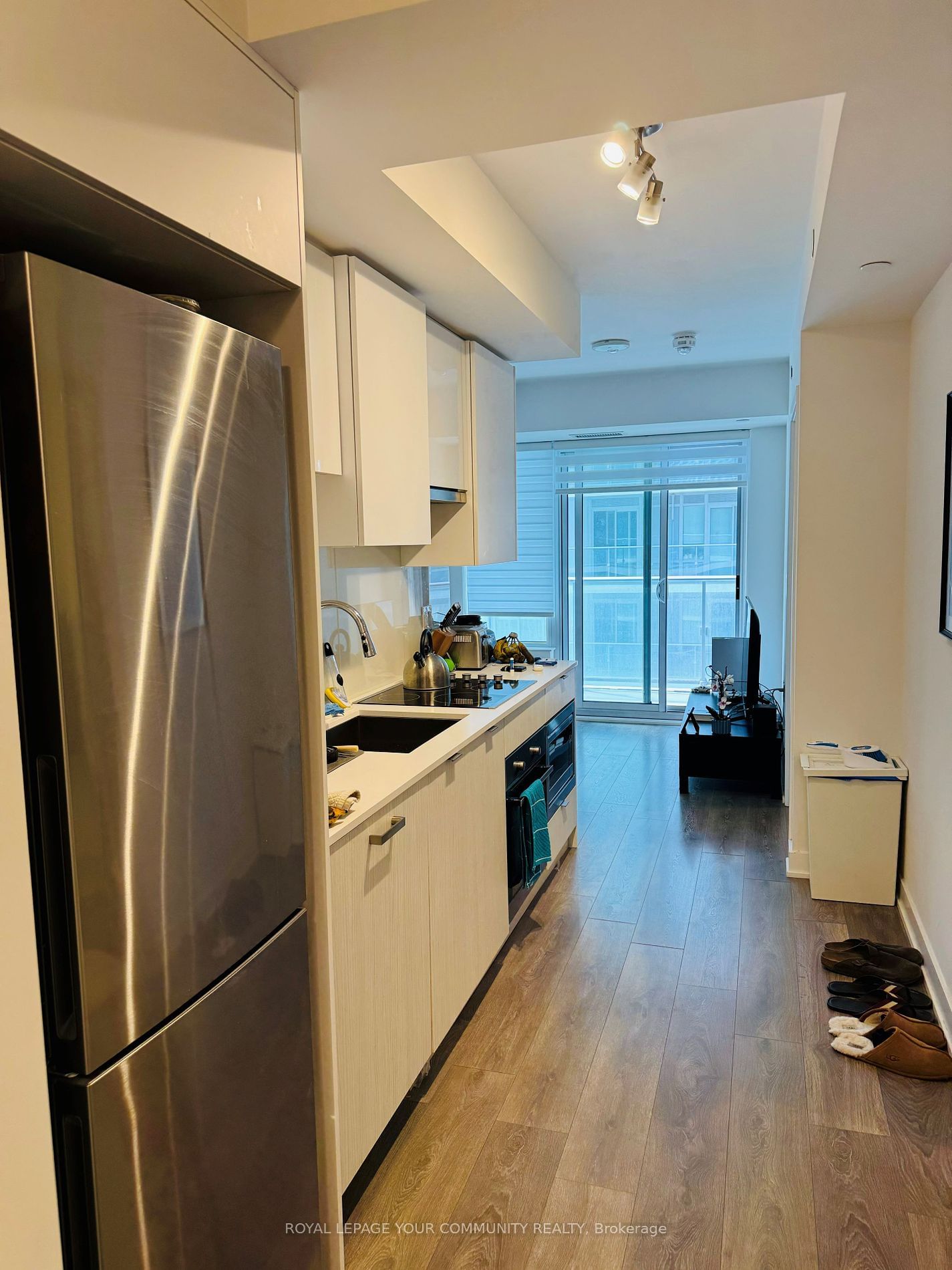 99 Broadway Ave S, unit 3408 for rent