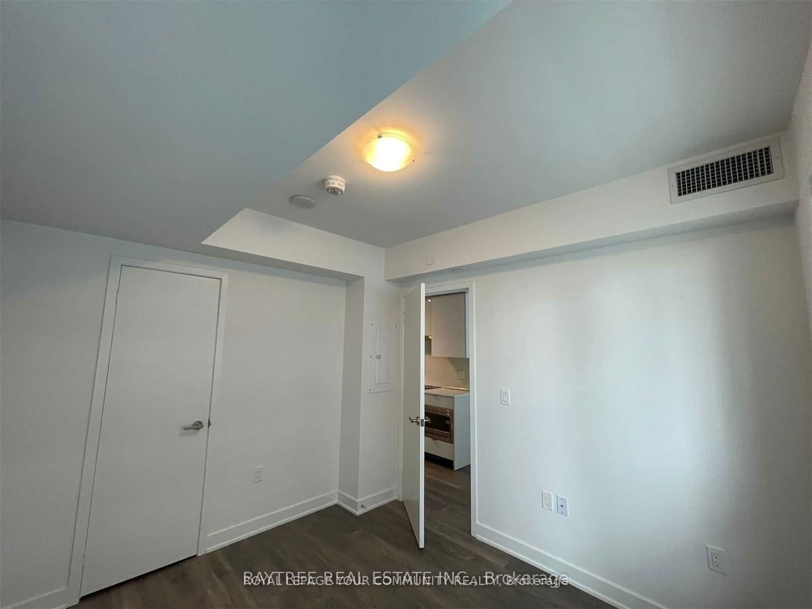 99 Broadway Ave S, unit 3408 for rent