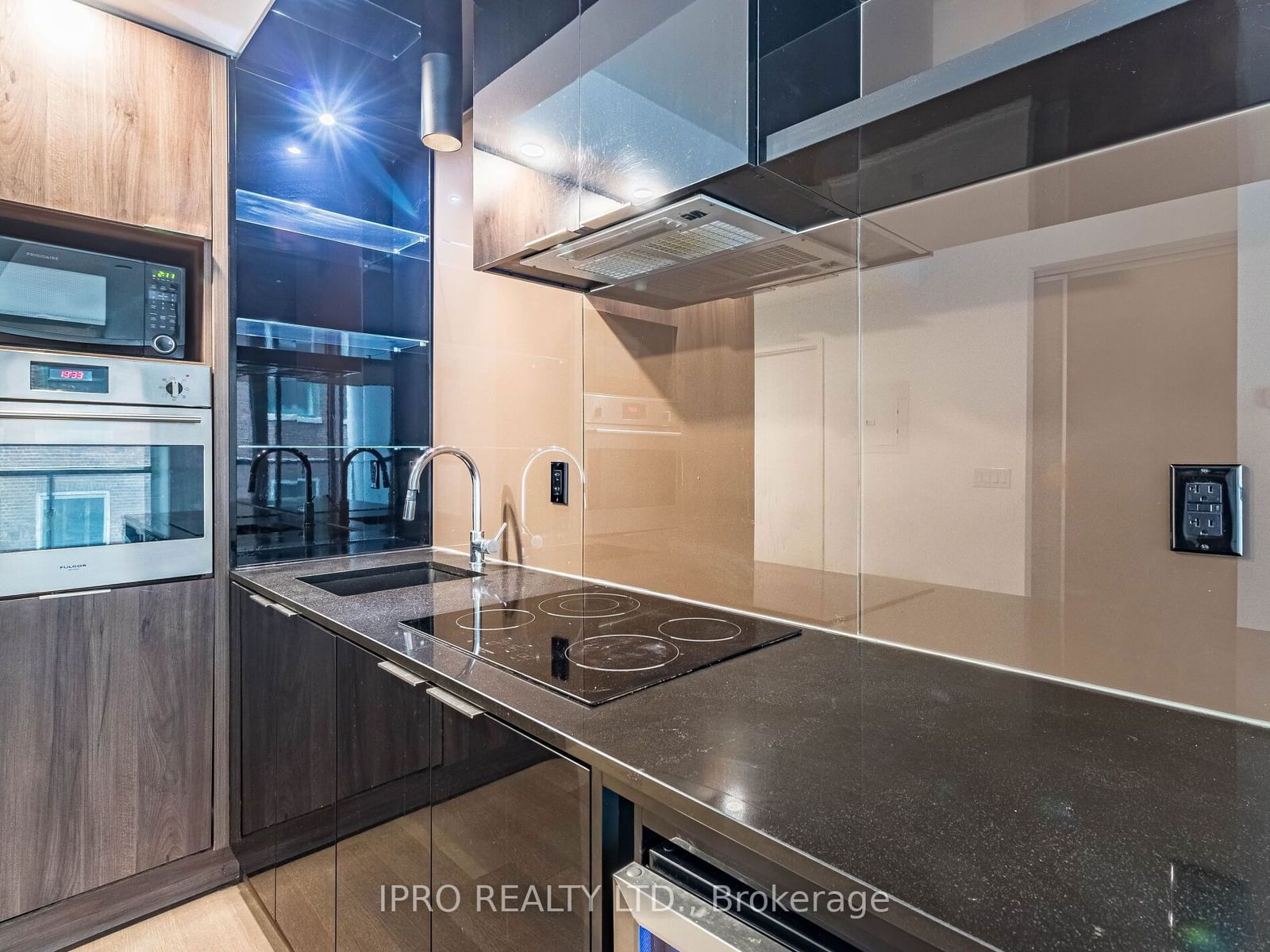 70 Temperance St, unit 1107 for sale - image #13