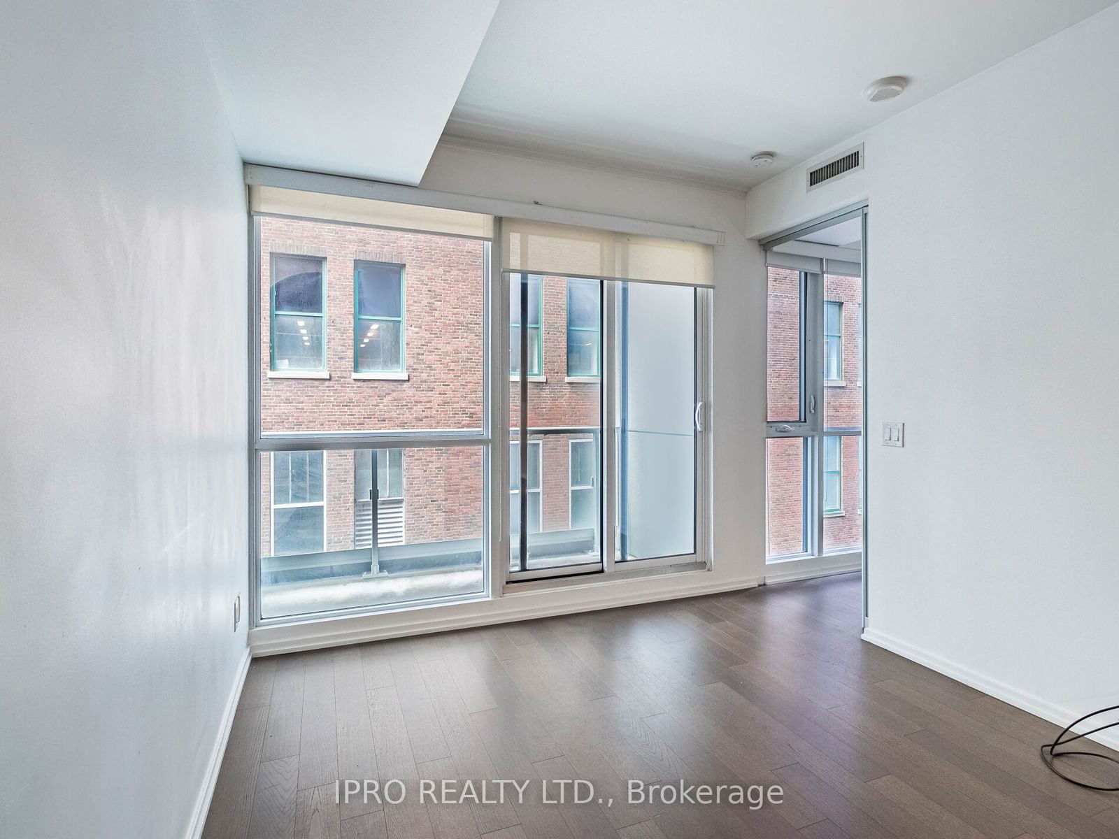 70 Temperance St, unit 1107 for sale