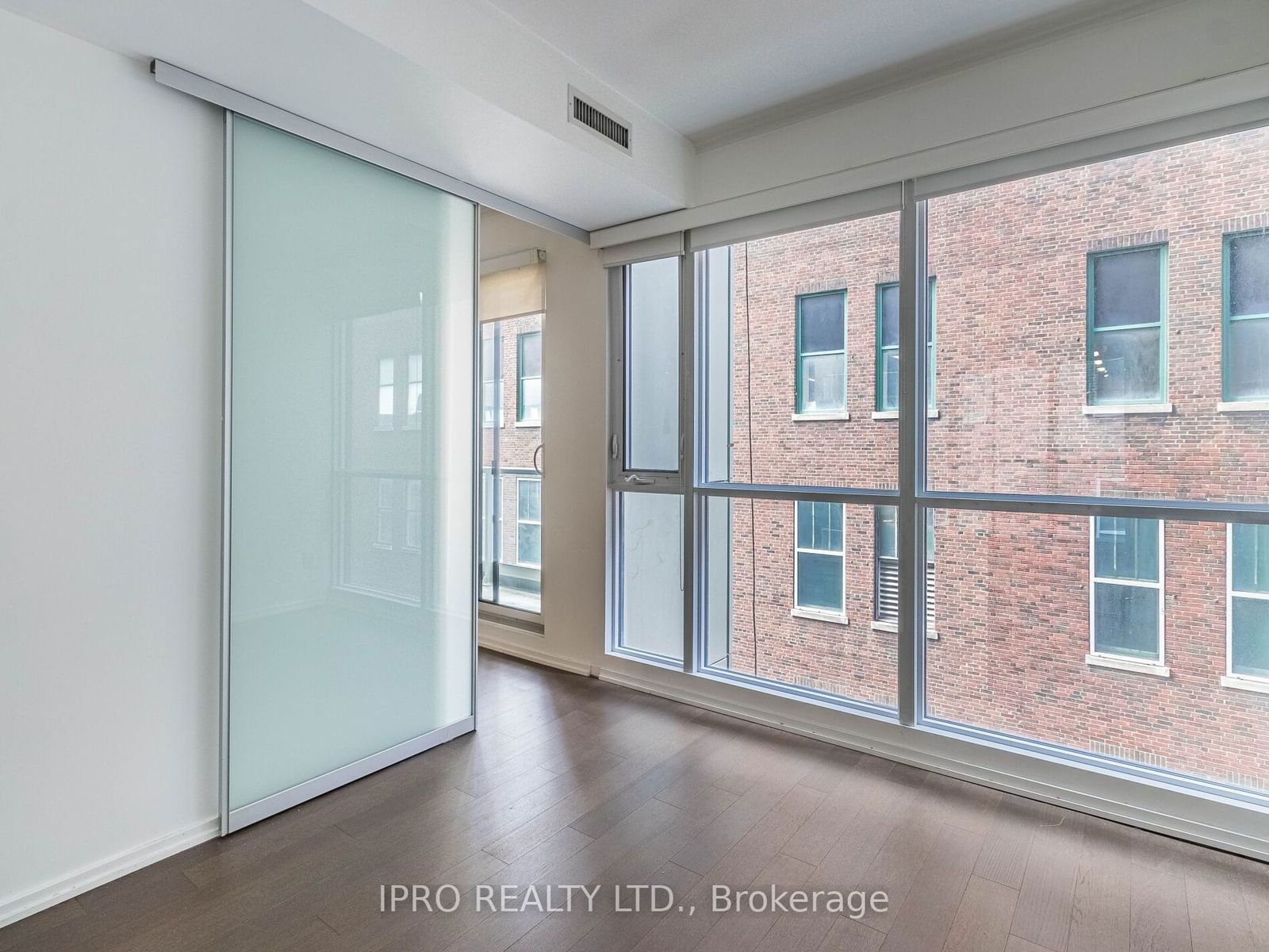 70 Temperance St, unit 1107 for sale