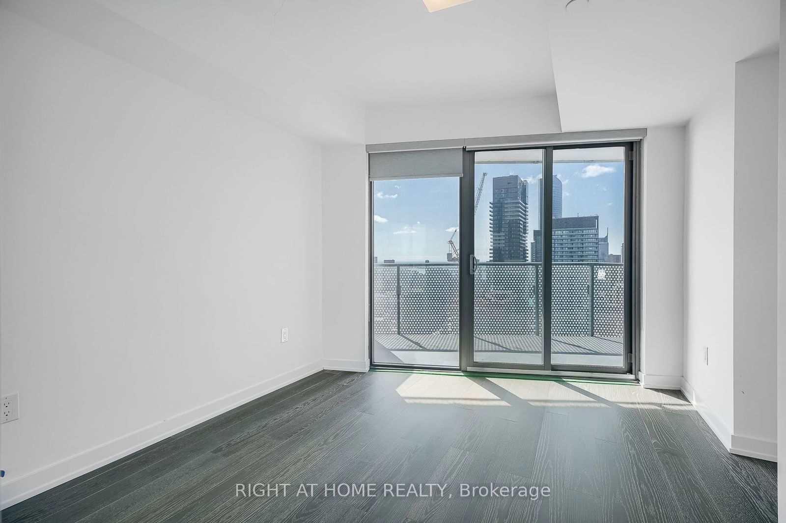 11 Wellesley St W, unit 4305 for rent - image #17