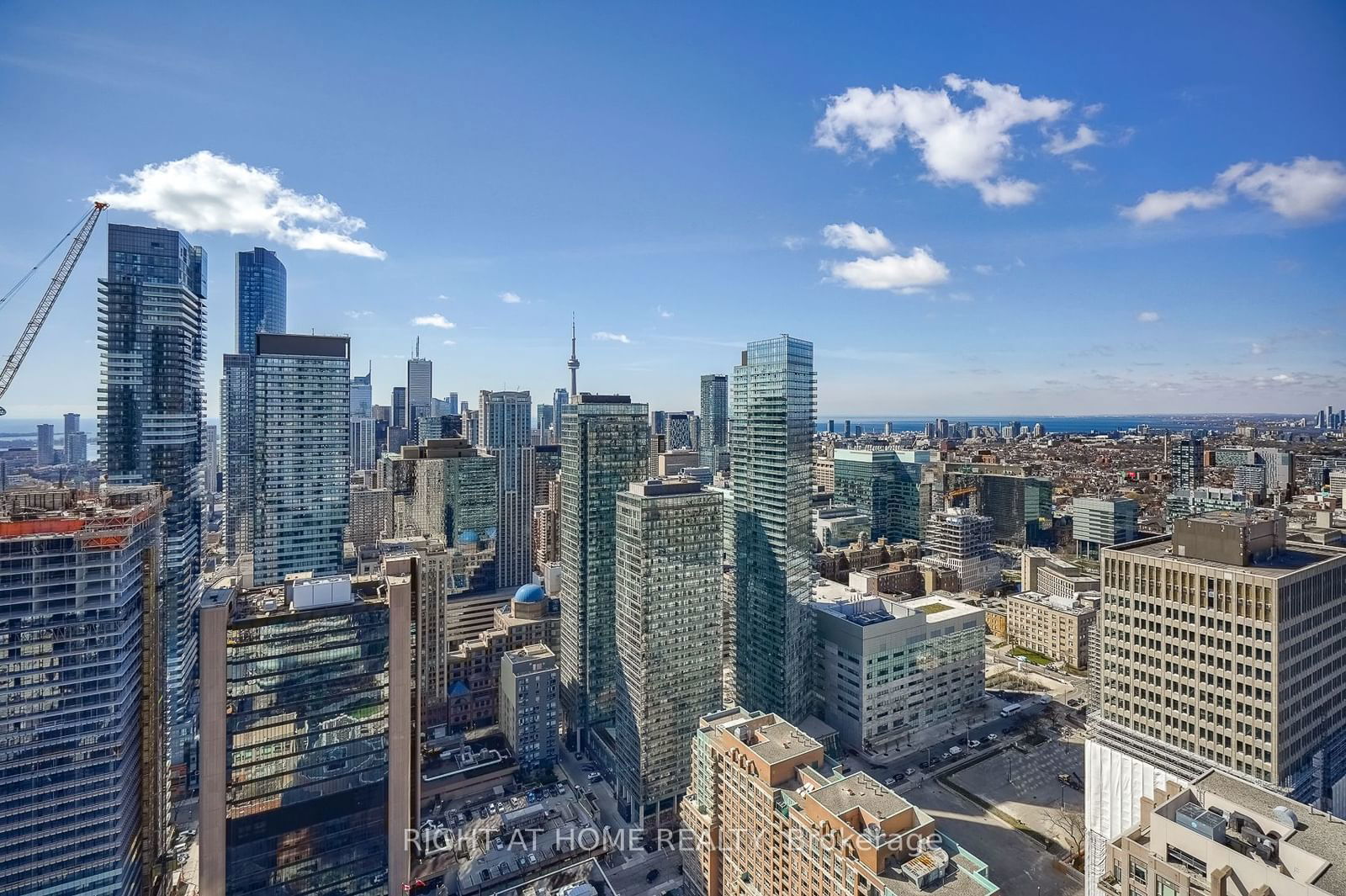 11 Wellesley St W, unit 4305 for rent