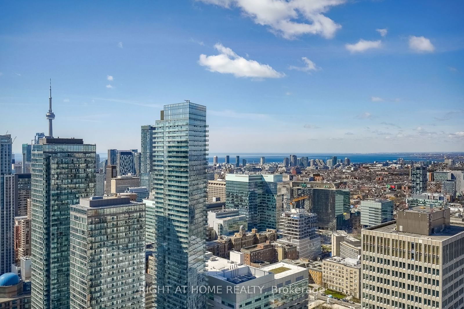 11 Wellesley St W, unit 4305 for rent